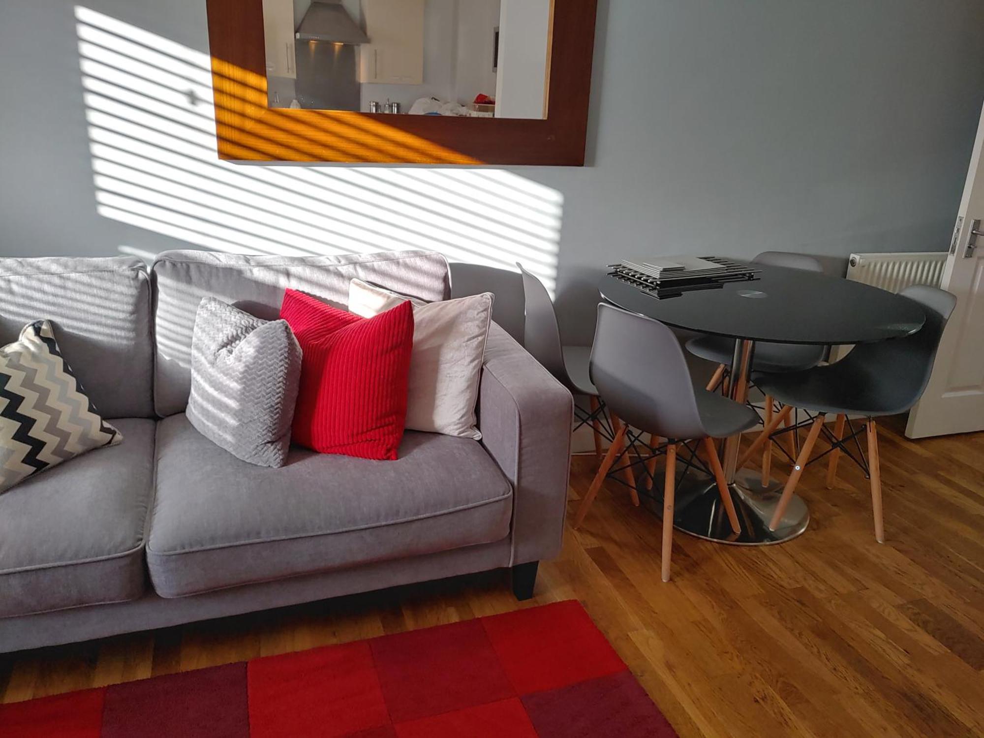 The Bath House Apartments - Free 1St Breakfast - Free Parking Exterior foto