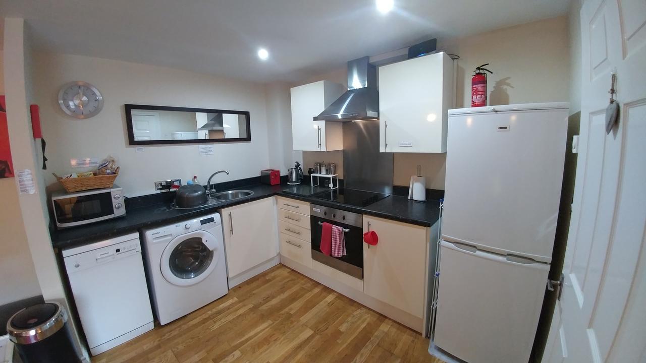The Bath House Apartments - Free 1St Breakfast - Free Parking Exterior foto